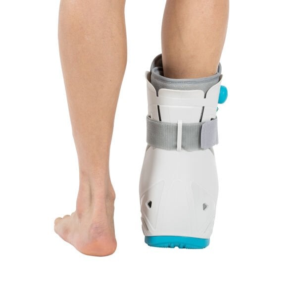 Wingmed Havalı Kısa Rom Walker