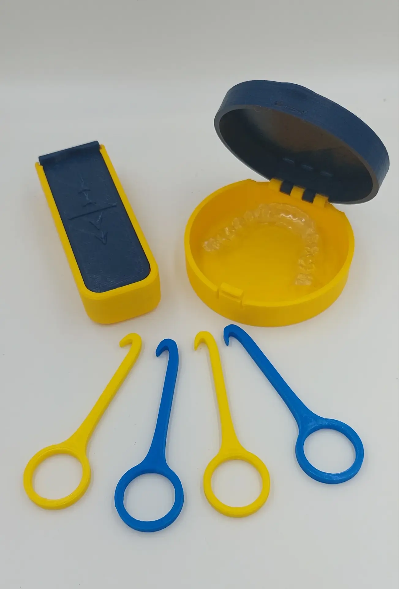 FİXFLEX DİŞ PLAK ÇIKARMA APARATI 4 ADET + APARAT SAKLAMA KUTUSU + PLAK KUTUSU FANATİK FB